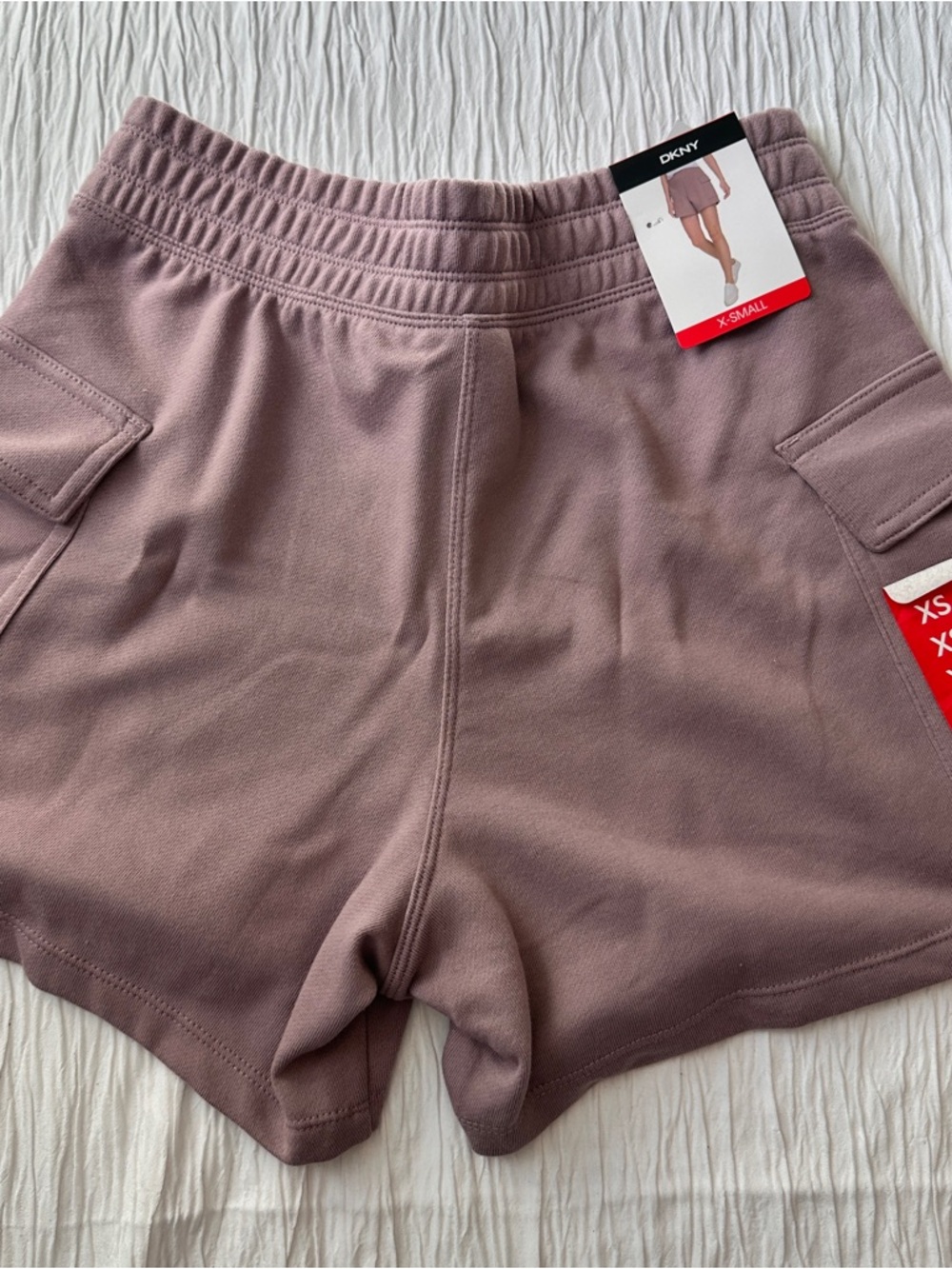 DKNY Cargo Sweat Shorts Womens XS Mauve Pink Elastic Waist Pocket NWT - Picture 9 of 10